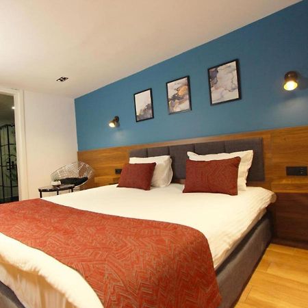 Besiktas Konuk Evi Hotel อิสตันบูล ภายนอก รูปภาพ